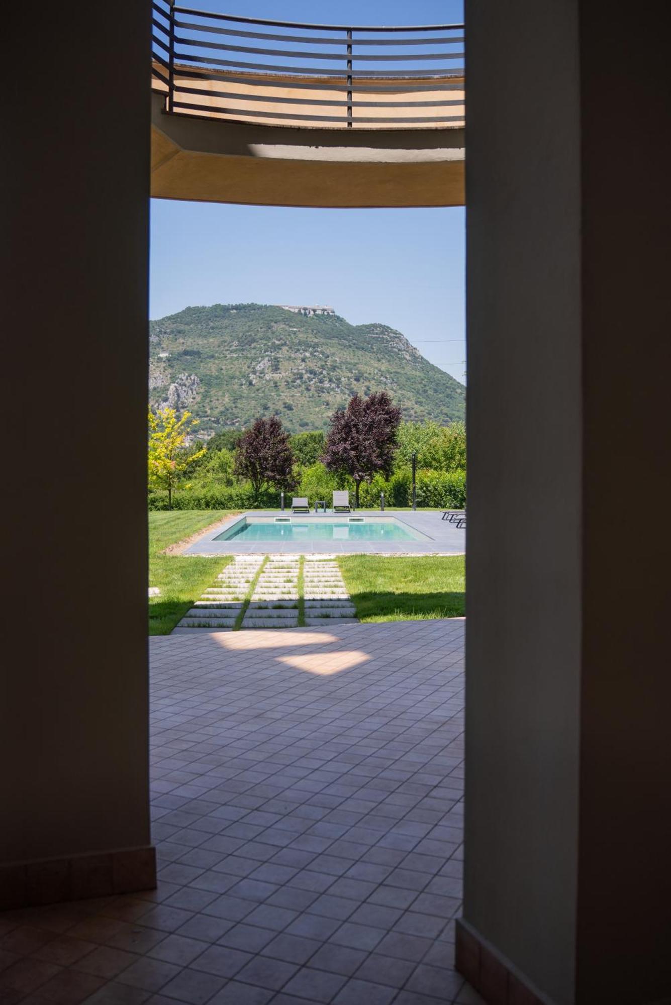 Le Colonne Bed & Breakfast Cassino Eksteriør bilde