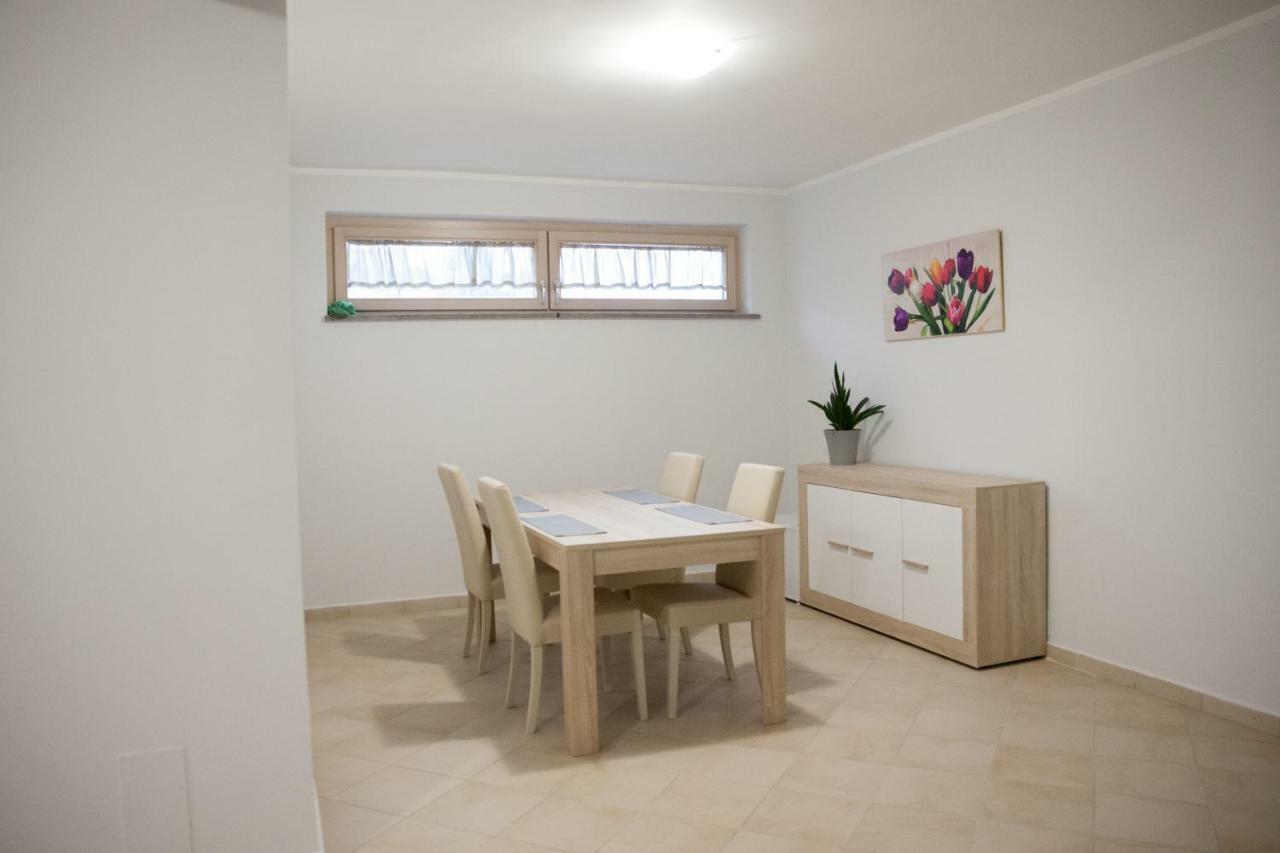 Le Colonne Bed & Breakfast Cassino Eksteriør bilde