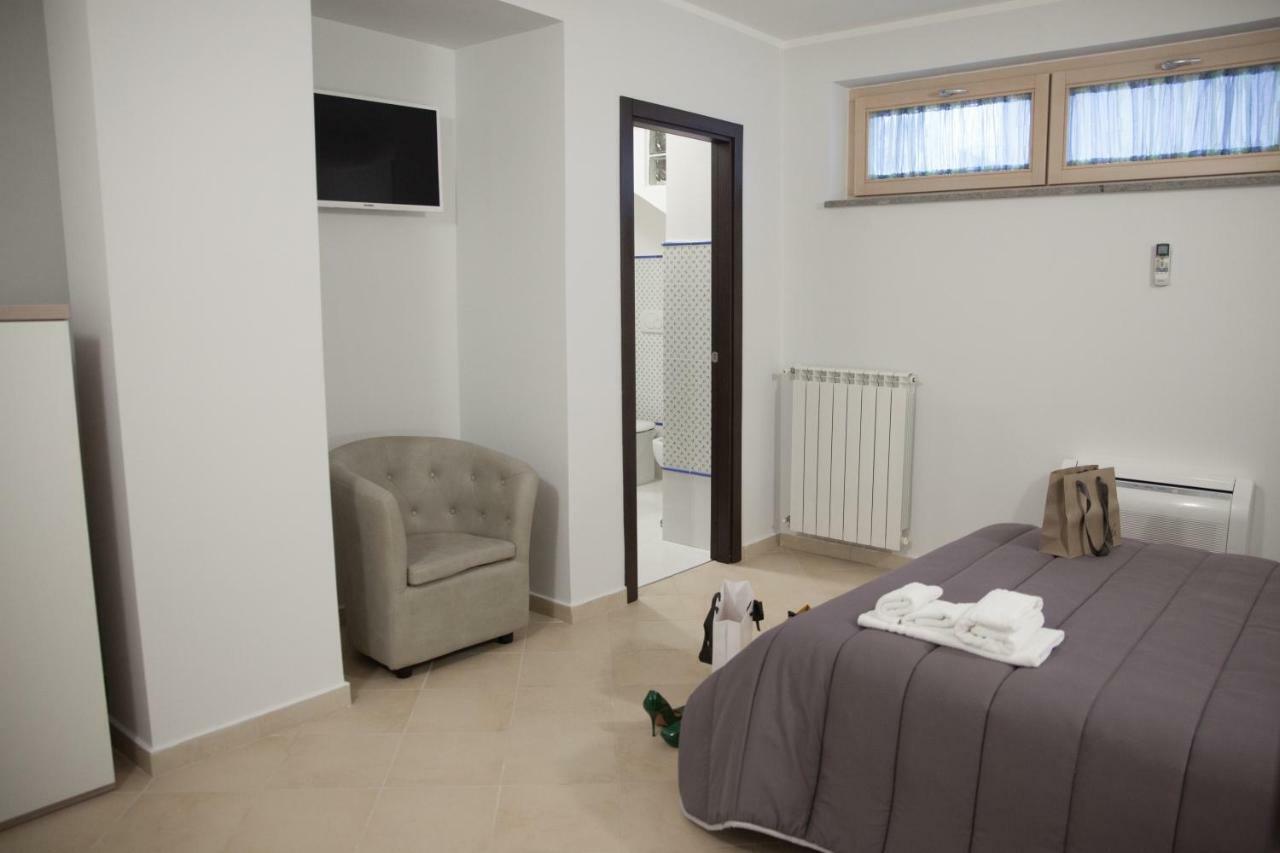 Le Colonne Bed & Breakfast Cassino Eksteriør bilde